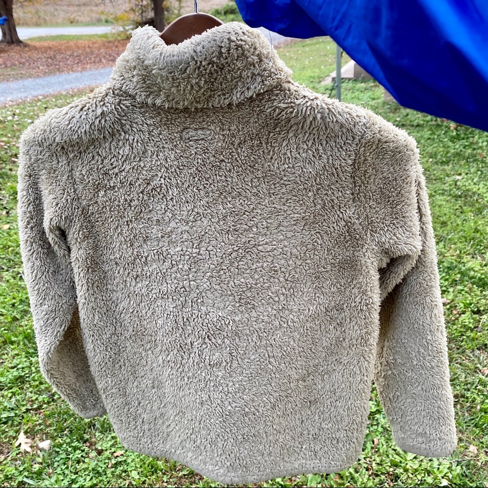 Patagonia Los Gatos - Picture 5 of 5